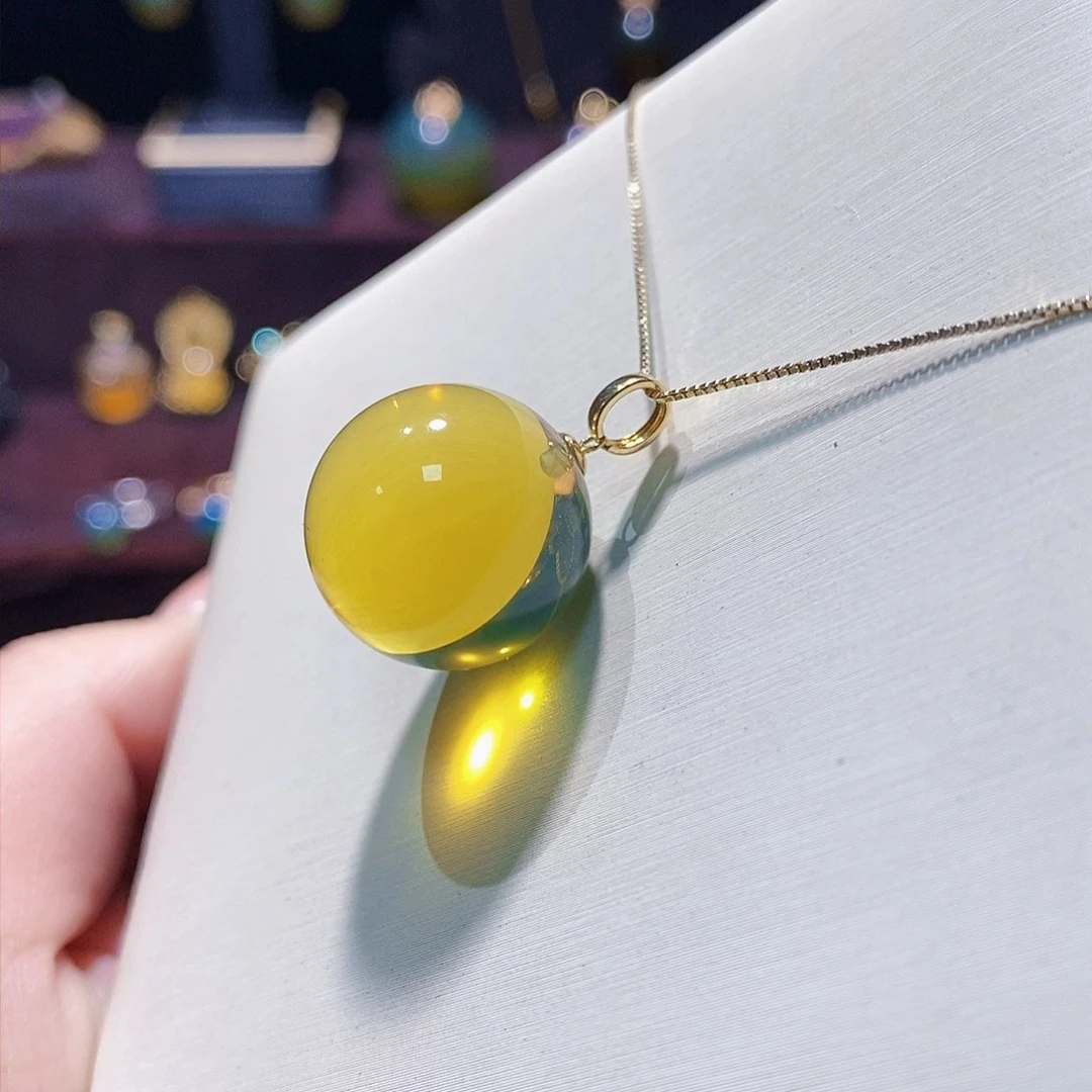 蓝珀颈饰18K金镶嵌吊坠17.9m