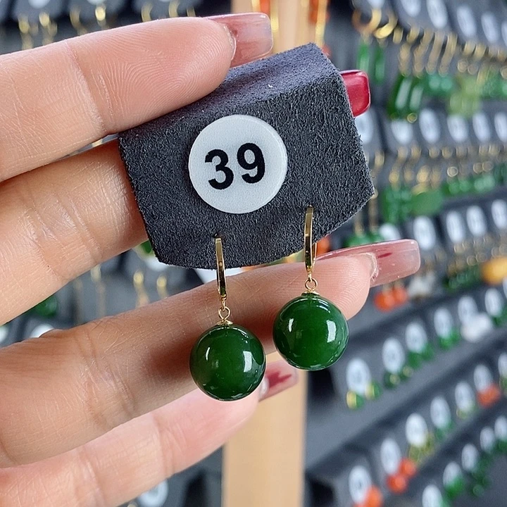 和田玉耳饰18K金镶嵌