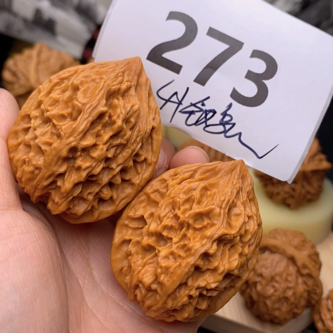 文玩核桃把件273号41全鸡心