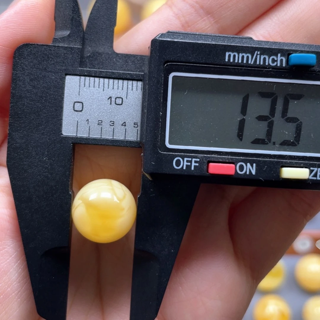 未镶嵌琥珀珠宝奇石寻***静