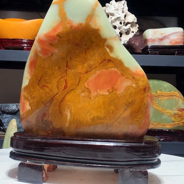 石材宽24厘米高31厘米