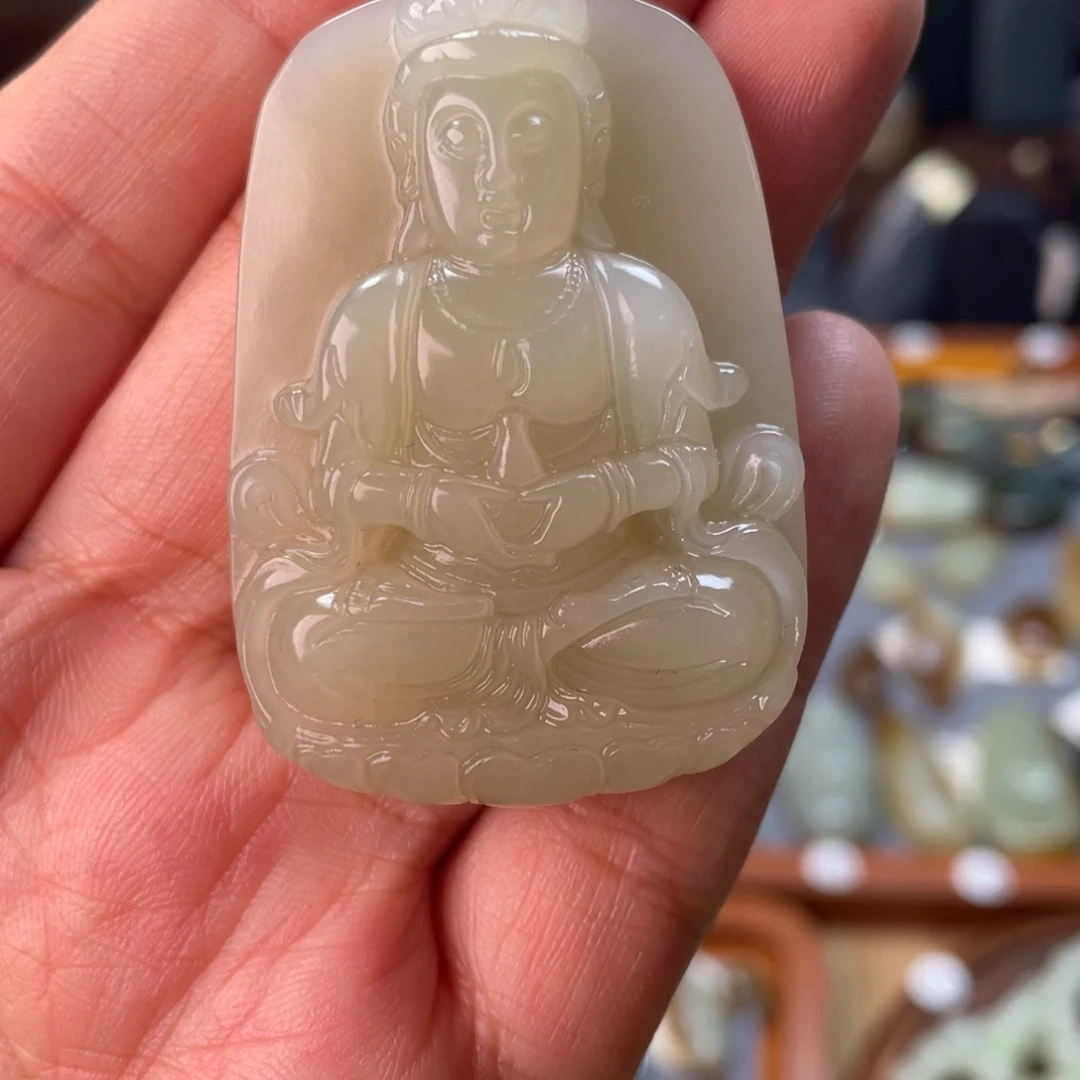 颈饰未镶嵌和田玉