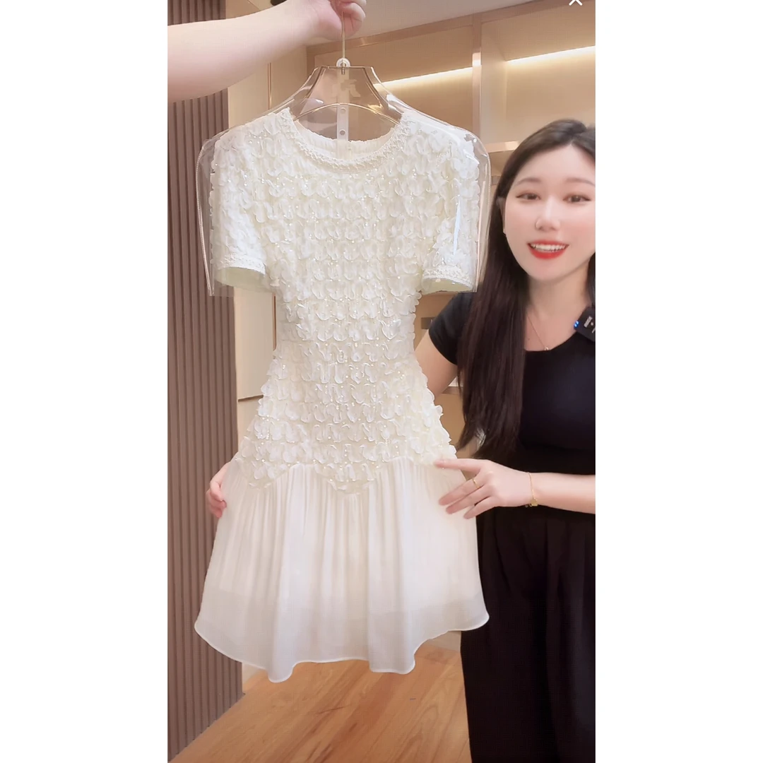 【语馨服饰轻奢女装】2057百搭高贵气质收腰连衣裙