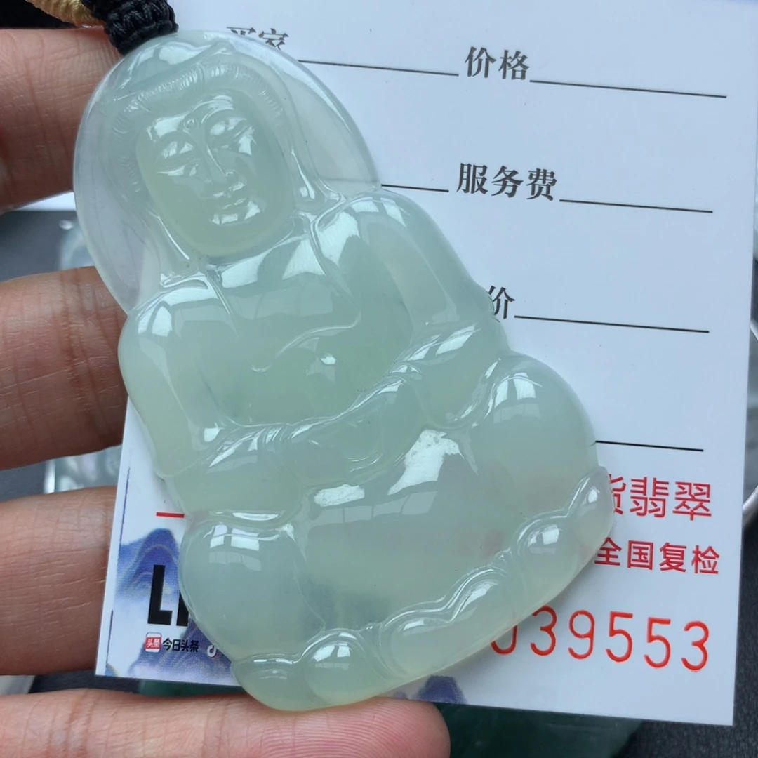 翡翠颈饰未镶嵌！**！