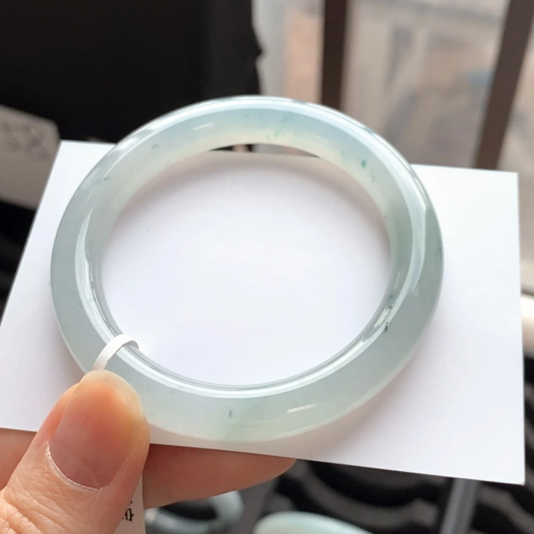 翡翠未镶嵌手镯冰种圆条51.4