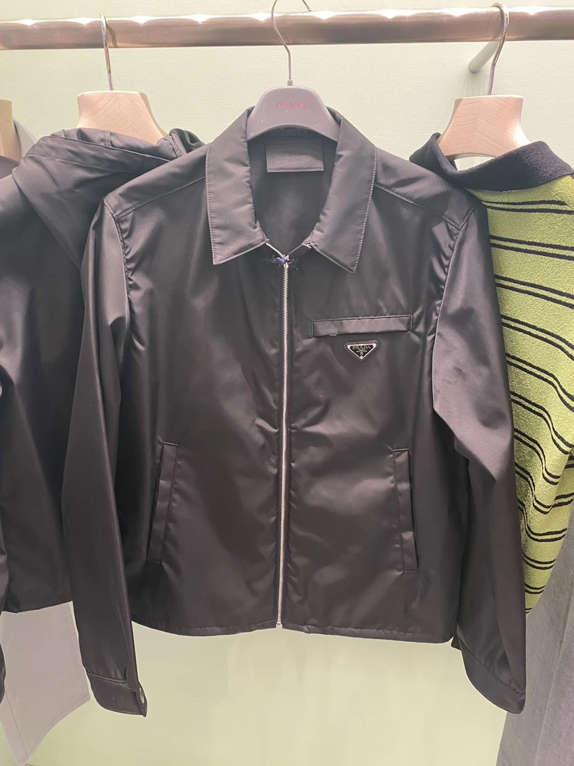 全新未使用 Prada/普拉达 普拉达 外套