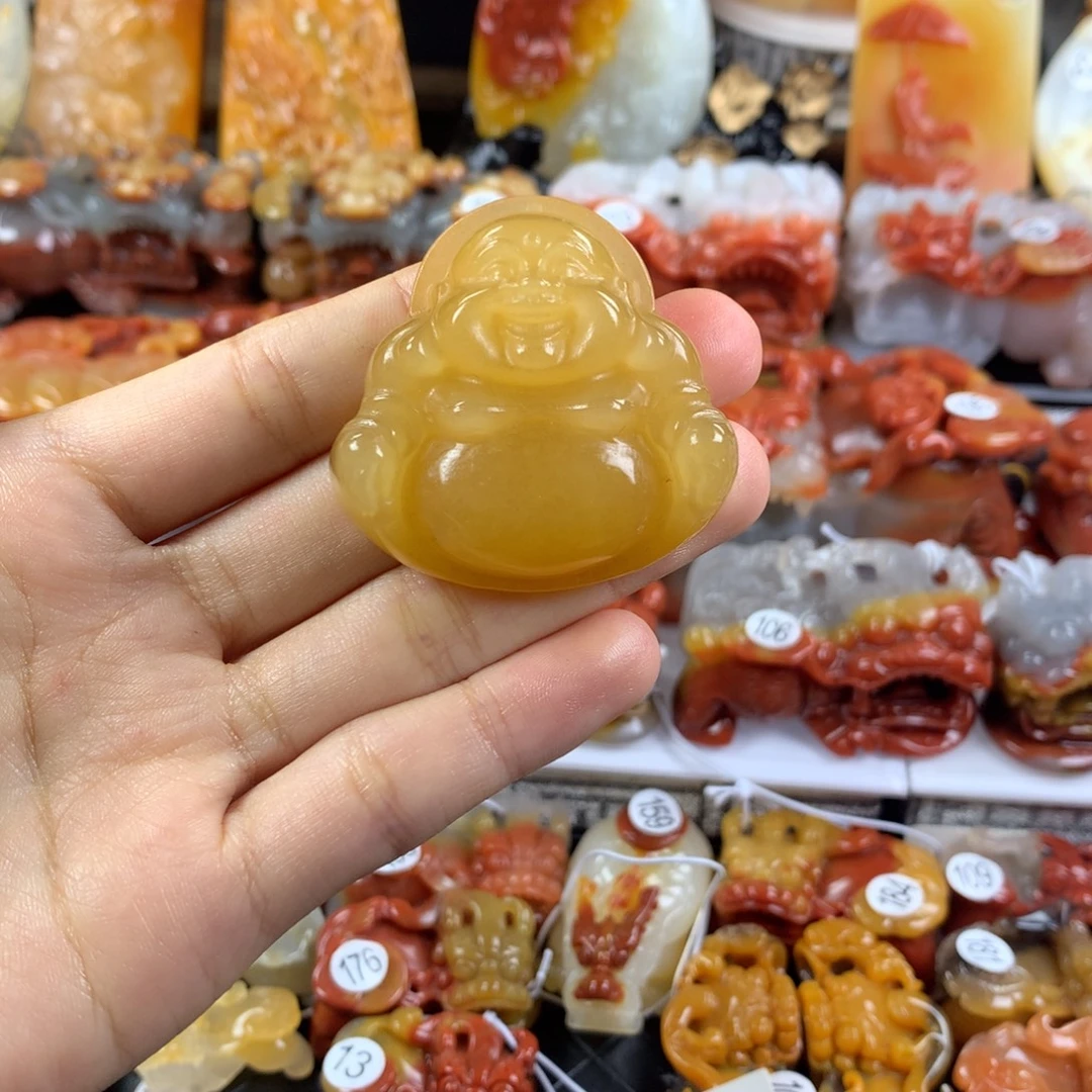 石英质玉（黄龙玉）未镶嵌挂件