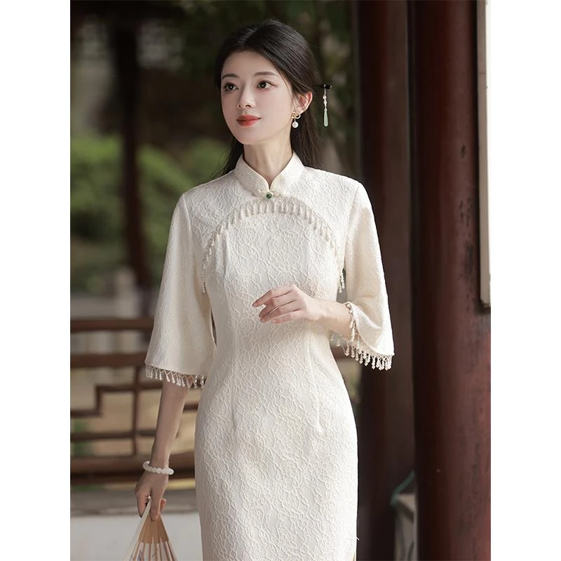 FAVMARTHA白色旗袍2025年新款夏季新中式蕾丝倒大袖复古改良连衣