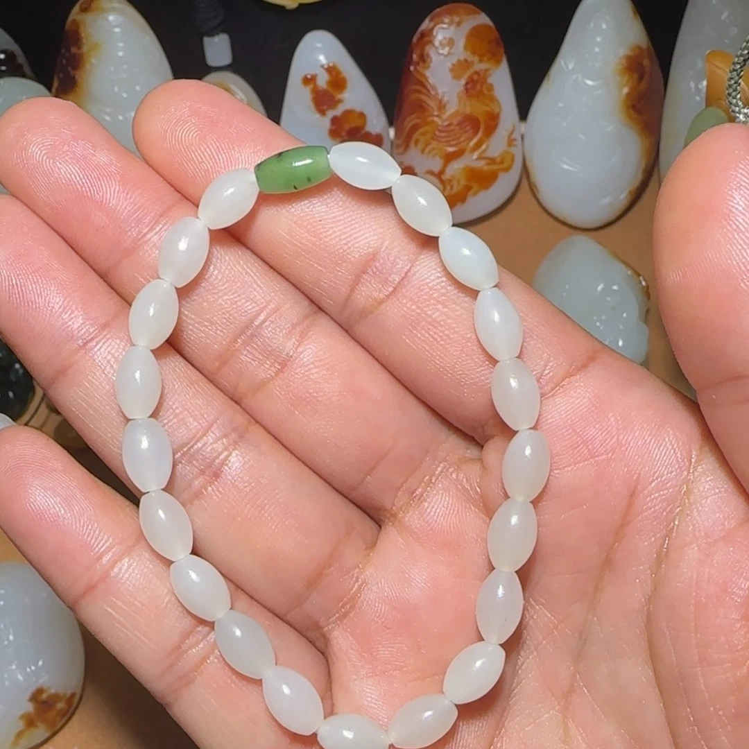 和田玉颈饰未镶嵌生**凡