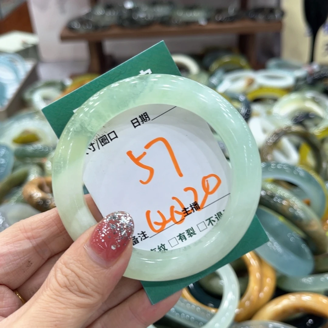 未镶嵌蛇纹石玉手镯手镯