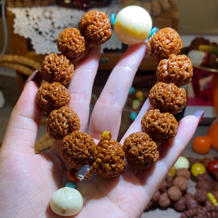 手串金刚菩提225半玉华白珠➕肉包一物