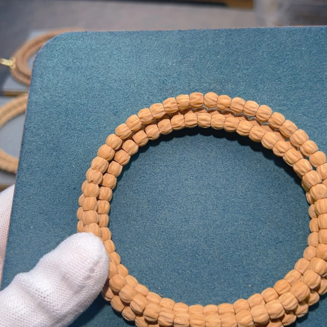 吊坠柏香籽/百香籽嘉**n莲花顺