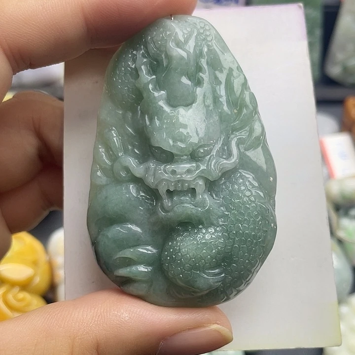 翡翠未镶嵌颈饰天然翡翠
