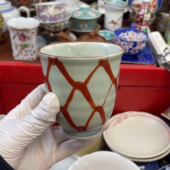 他家瓷器真美…开播了