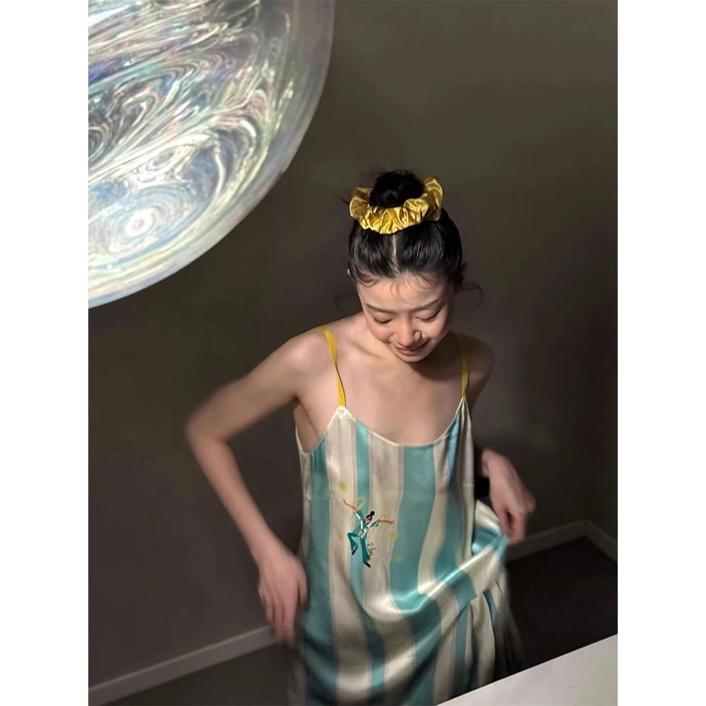 【度假风】撞色条纹印花冰丝睡裙女夏季韩风2025新款吊带可外穿裙子