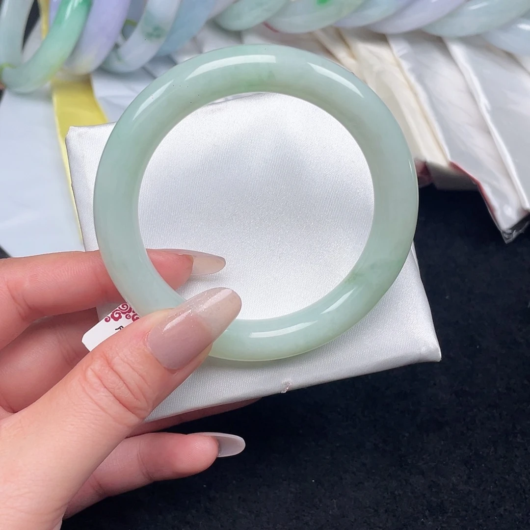 翡翠未镶嵌手镯006