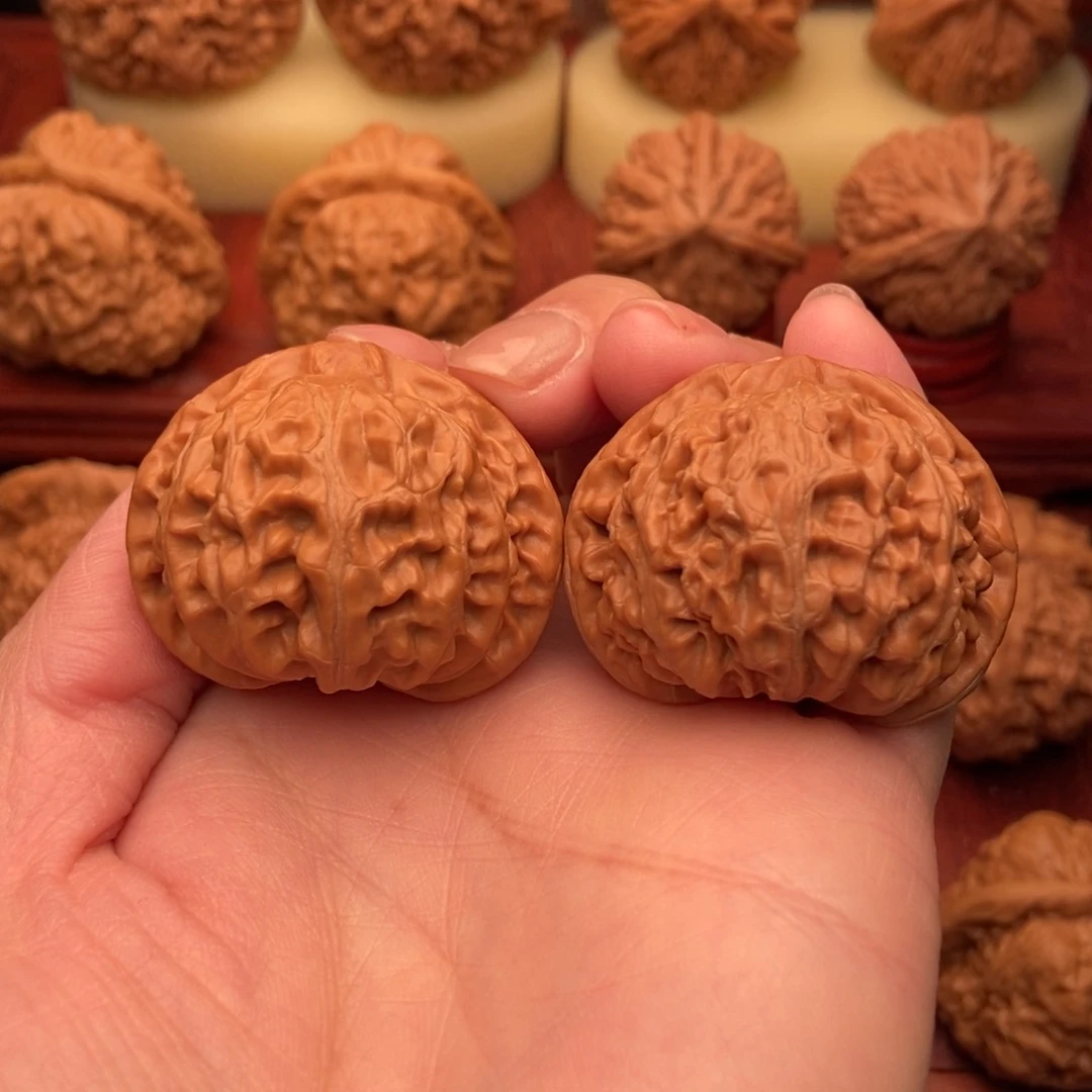 桃核把件他宫灯狮子头40