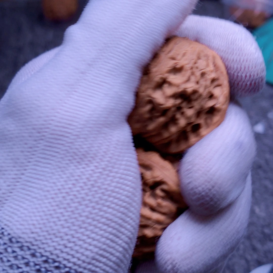 文玩核桃吊坠磨盘