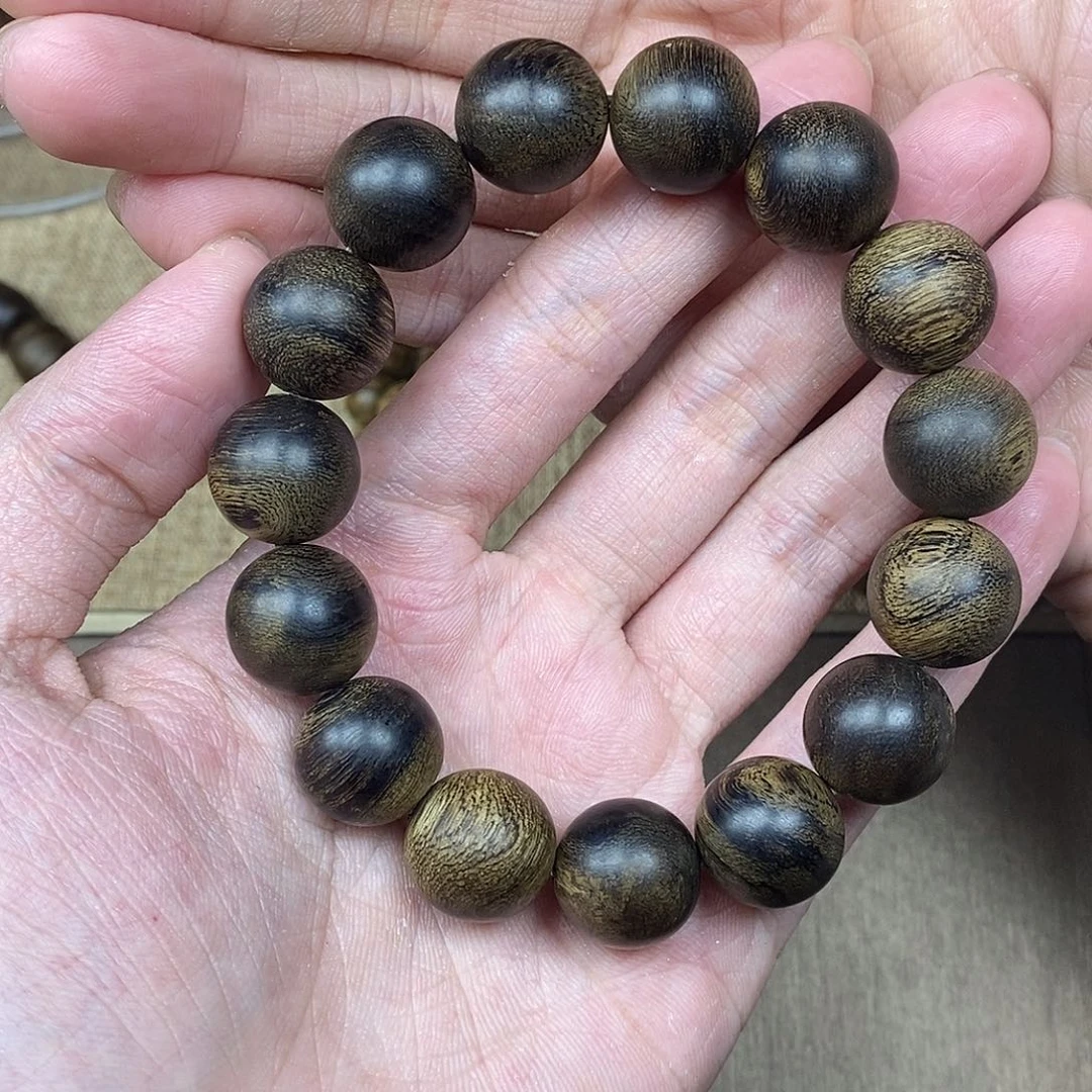 手串沉香奇*超越南芽庄白棋楠