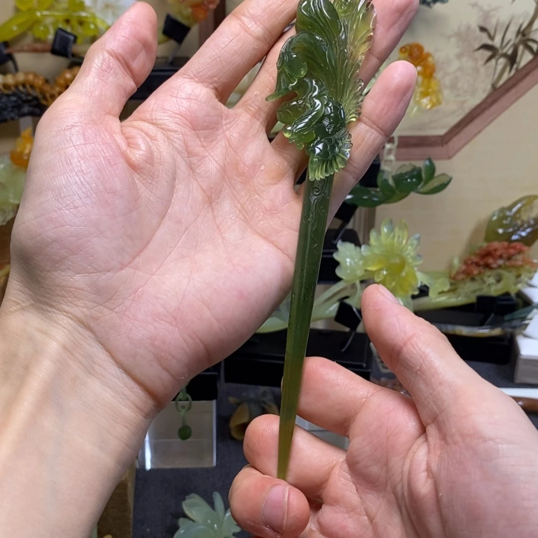 岫玉发簪未镶嵌红凤