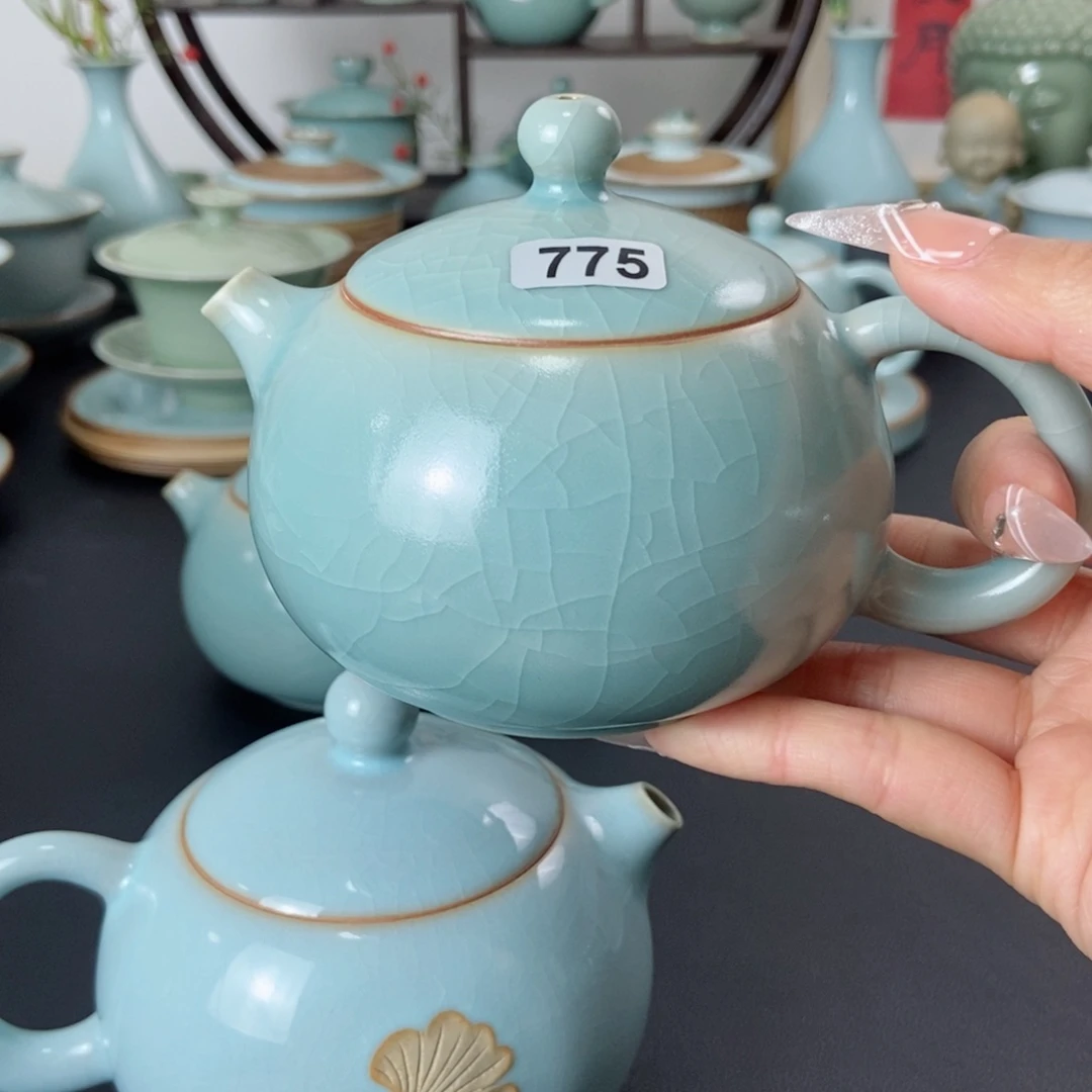 用****7微瑕仿古壶775号