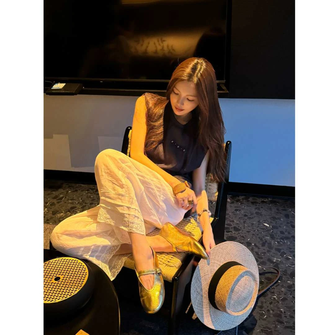 AILUO/艾珞现货芝芝【高智系列】100苎麻柔纱感轻奢微透上衣