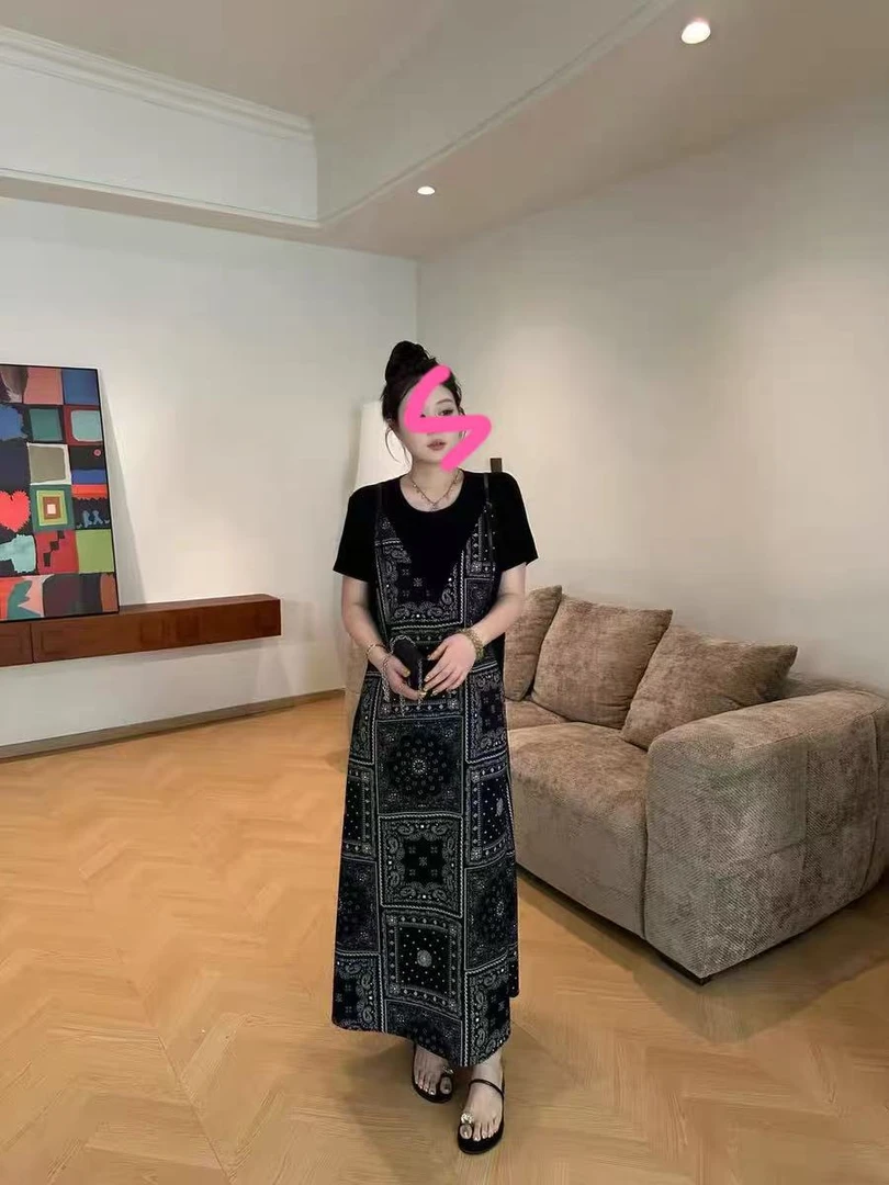 潼潼家【圣地亚哥】设计师显瘦气质牛仔时尚夏季黑色拼接连衣裙