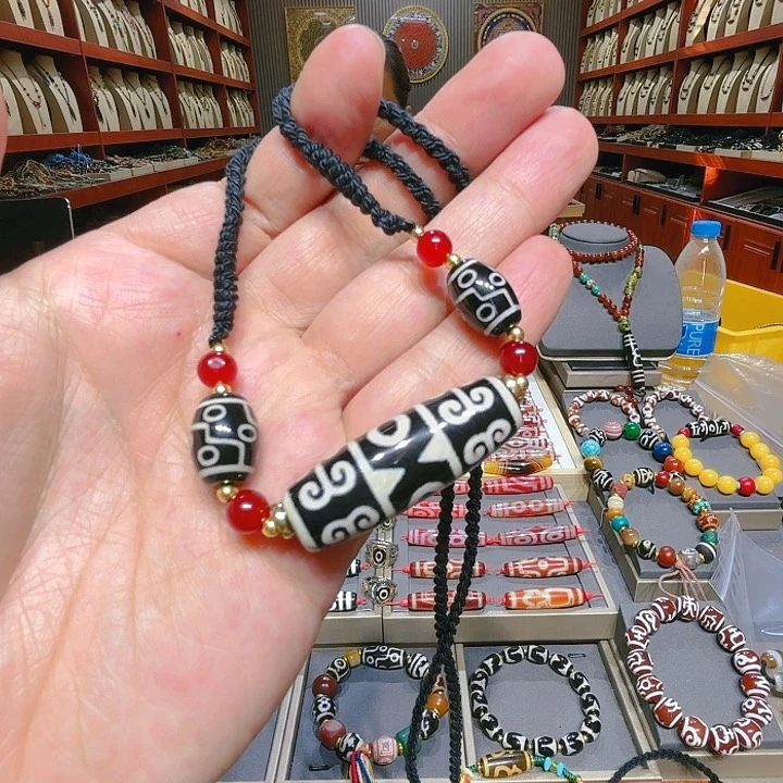 未镶嵌玛瑙/玉髓珠宝奇石