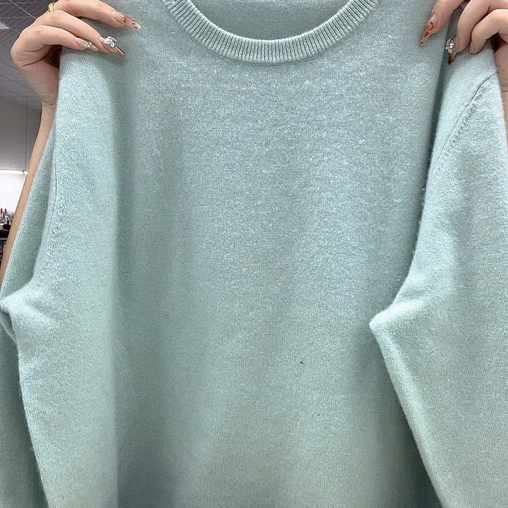 007男士圆领豆绿