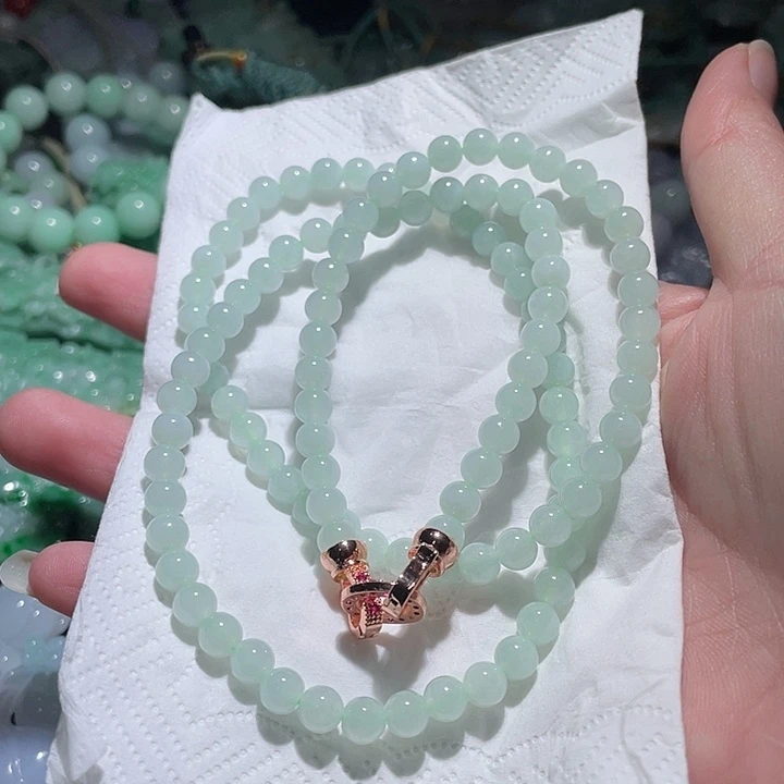 颈饰未镶嵌翡翠天