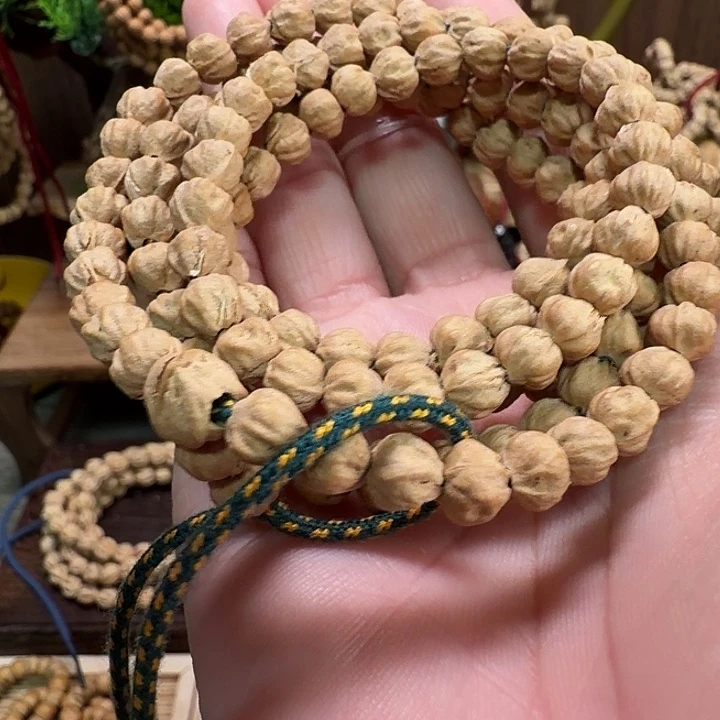 暖****柏香籽/百香籽吊坠