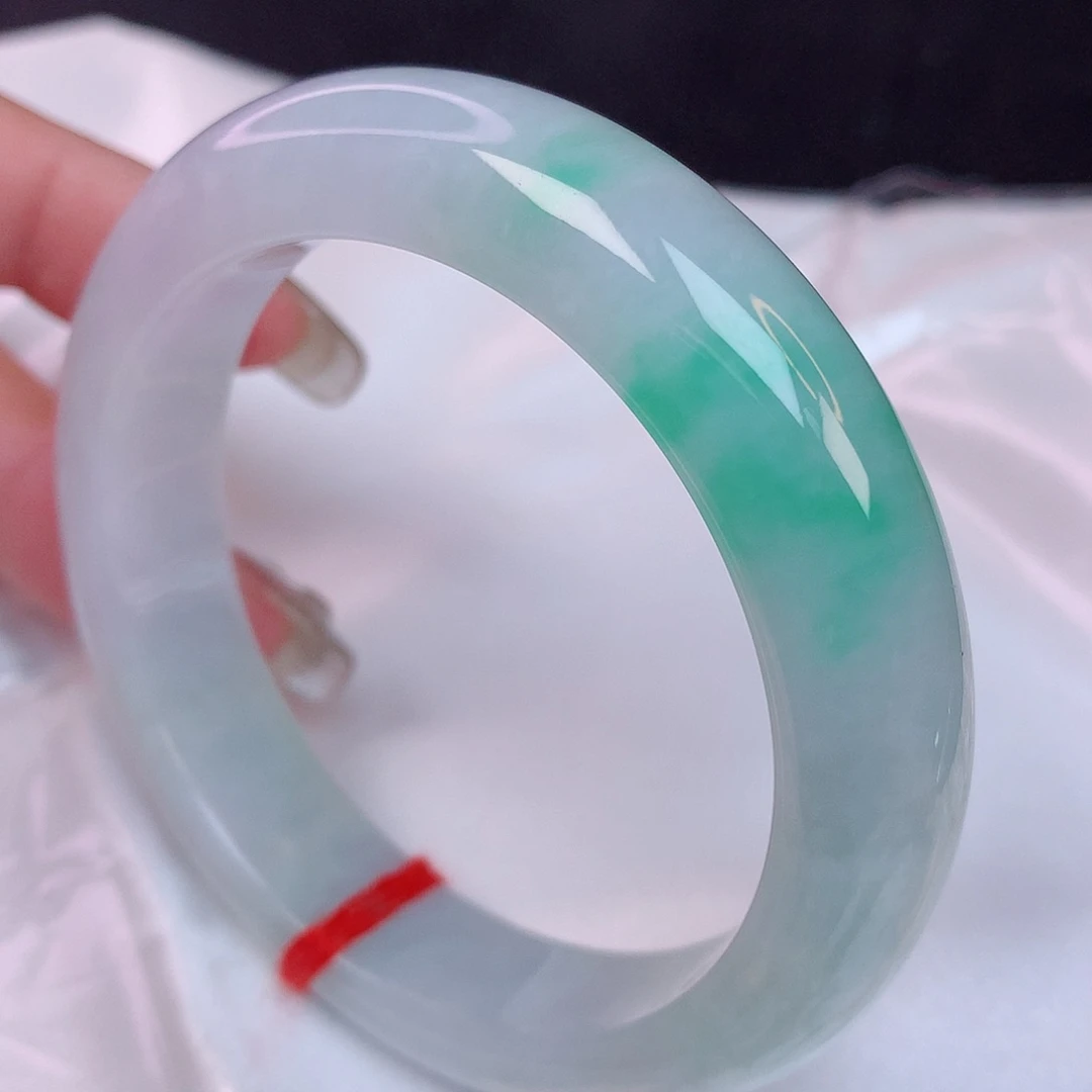 翡翠手镯未镶嵌53 翡翠手镯