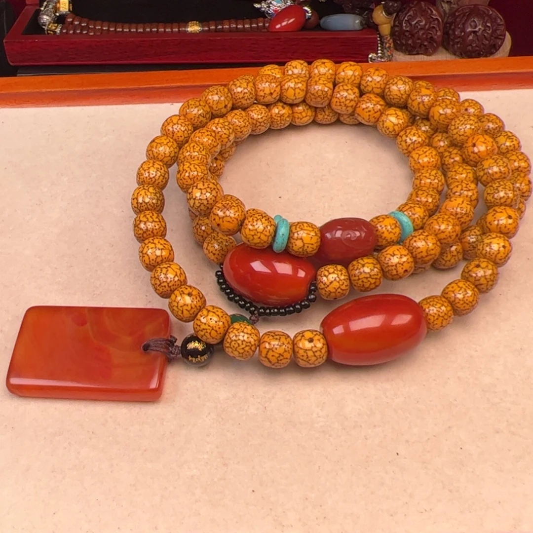 杨***伤吊坠星月菩提星月