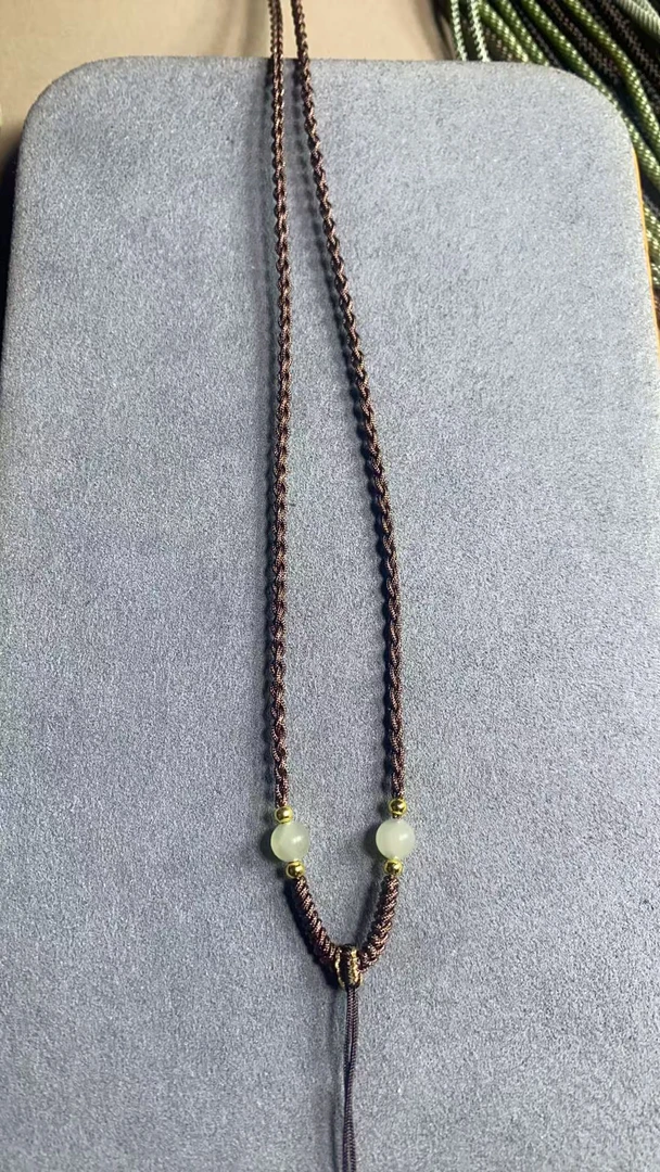 和田玉手工编织玉绳精美吊坠手工挂脖子高端珠链