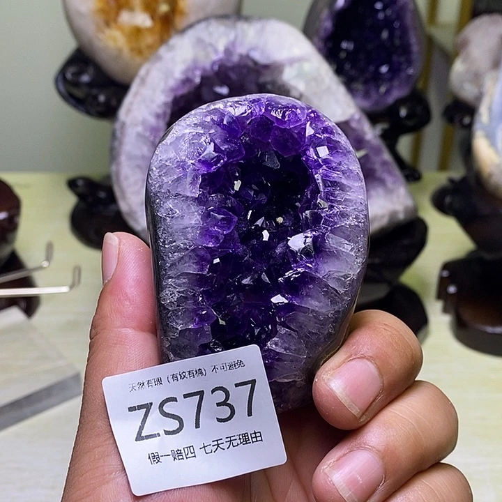 天然水晶家居办公摆件未镶嵌水晶