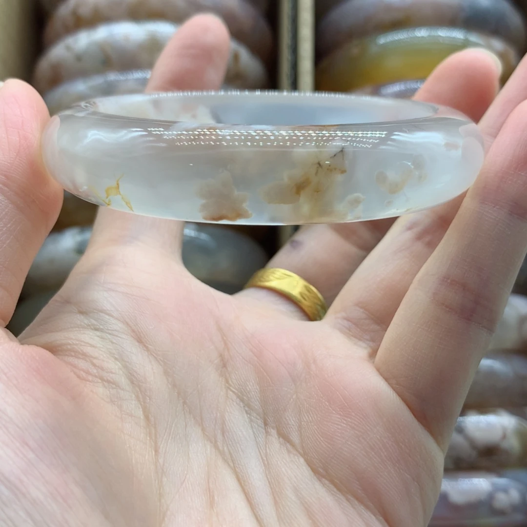 【闪购商品】玛瑙/玉髓手镯未镶嵌喜****✨