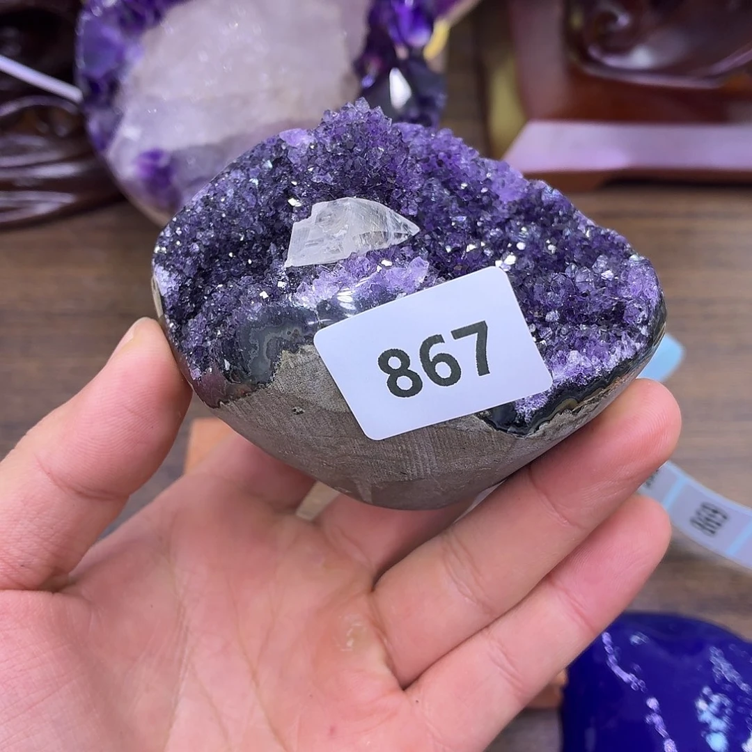 紫晶未镶嵌大型摆件（非配饰）