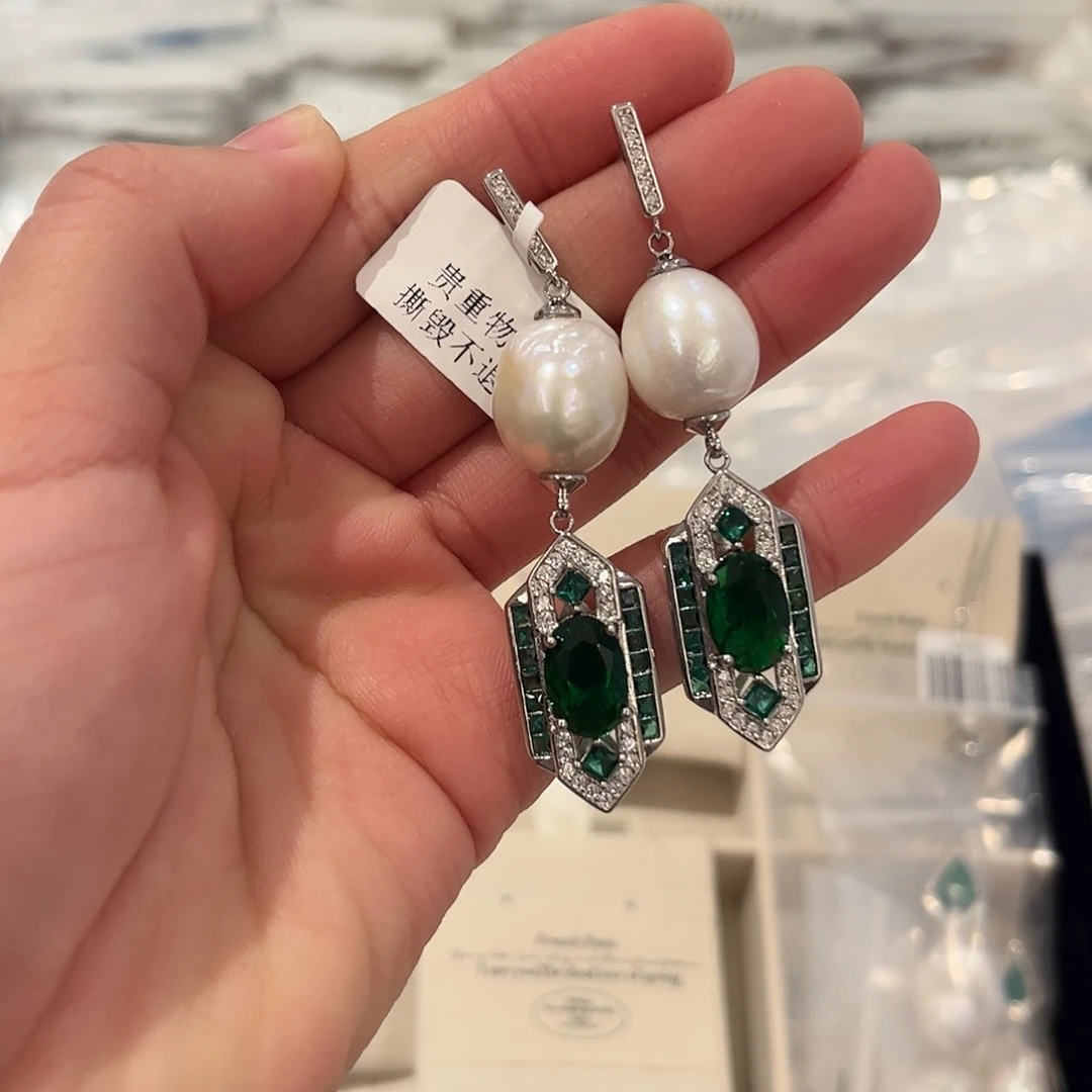 淡水珍珠耳饰合金