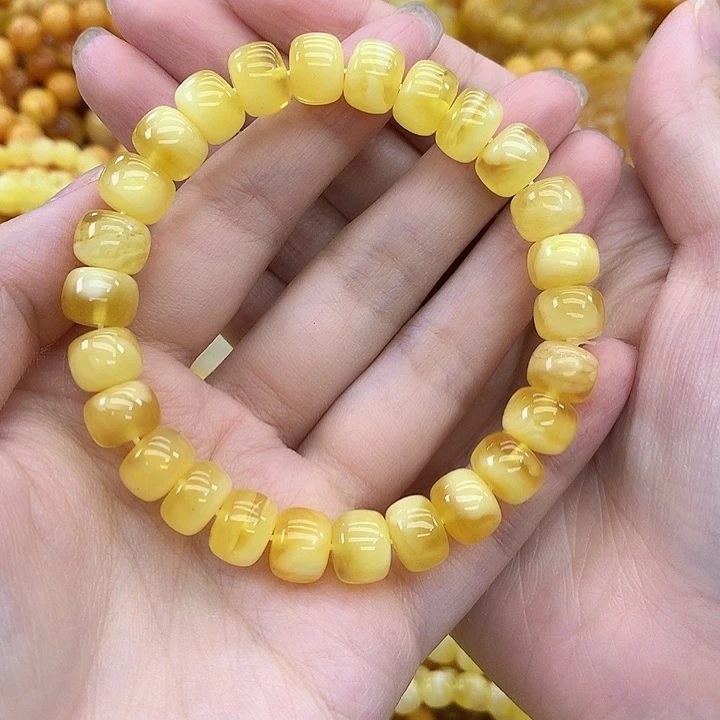 蜜蜡未镶嵌珠宝奇石