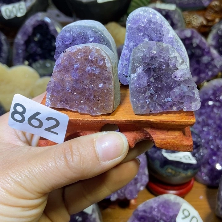 椰***满紫晶未镶嵌大型摆件（非配饰）