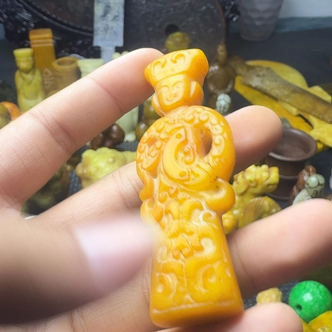 白玉菩提吊坠。。。