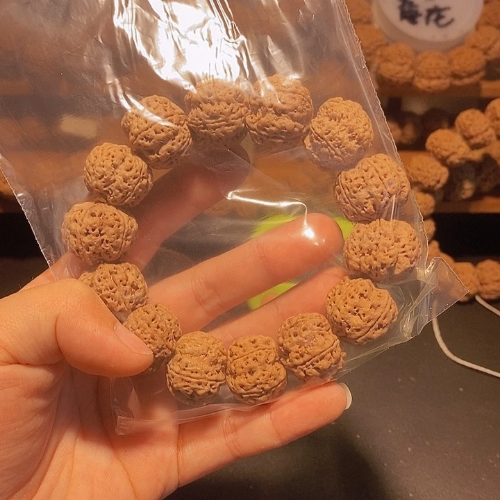 金刚菩提手串D***孩这样