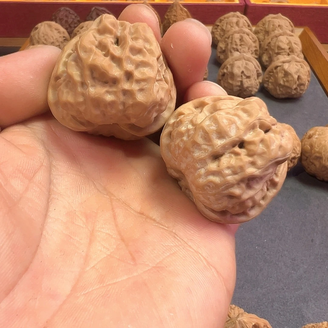 吊坠文玩核桃全品肉蛙