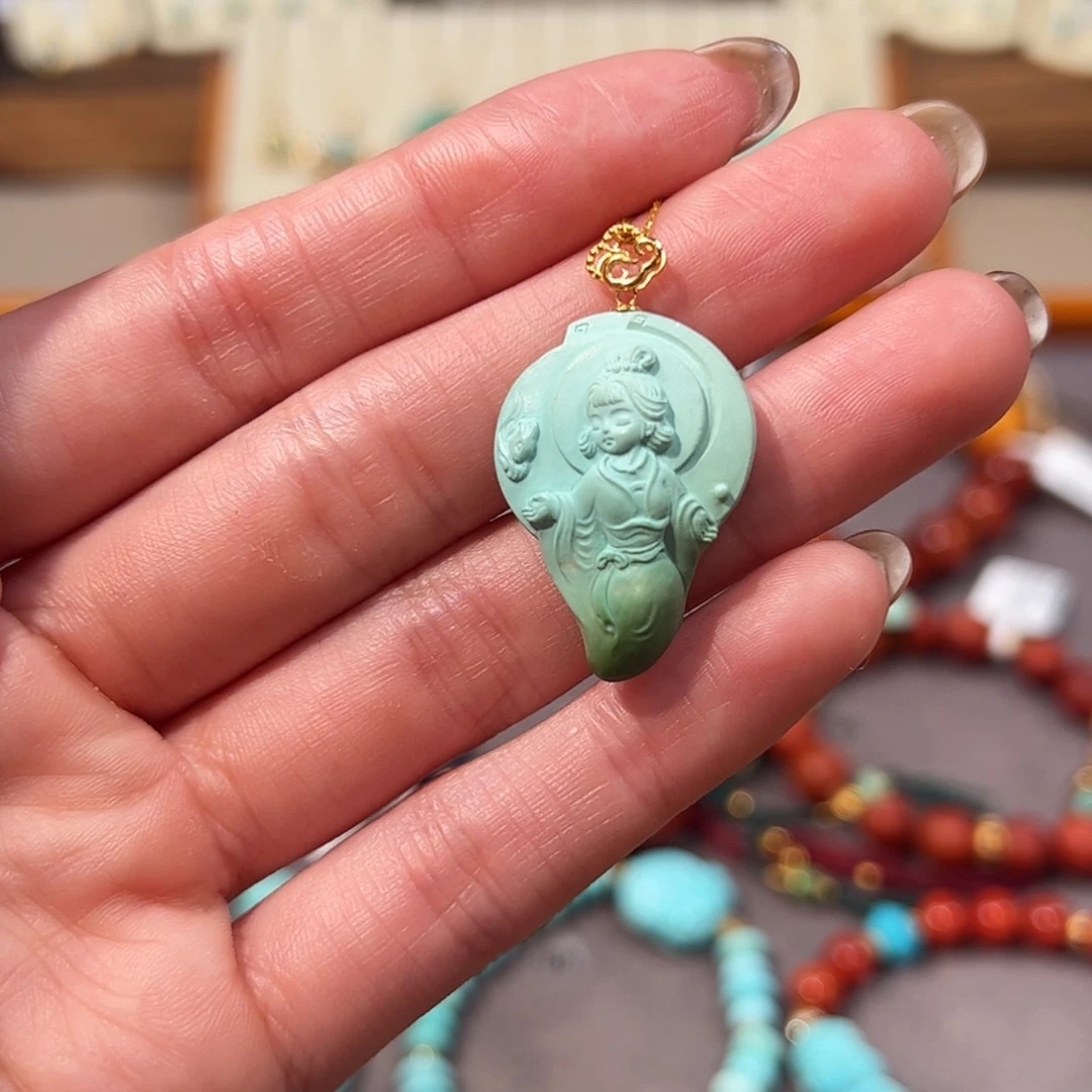 【闪购商品】18K金镶嵌绿松石颈饰