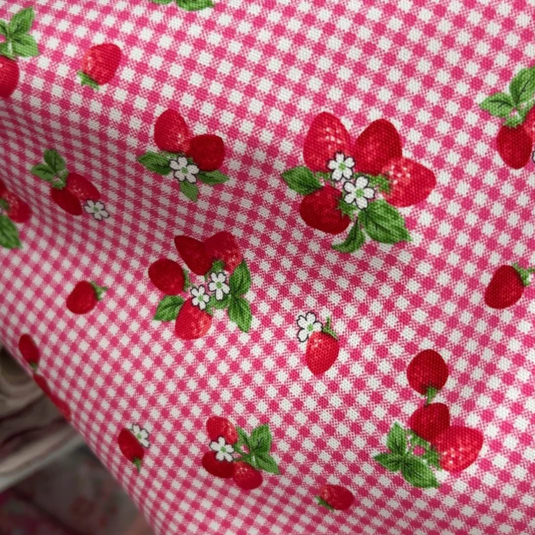 棉国现特价草莓粉色格子牛津棉一米