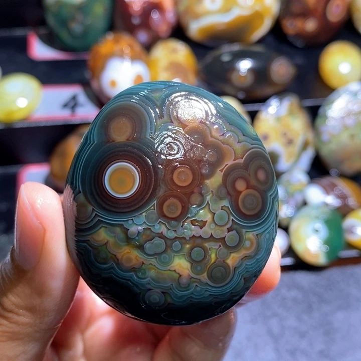 未镶嵌玛瑙/玉髓珠宝奇石