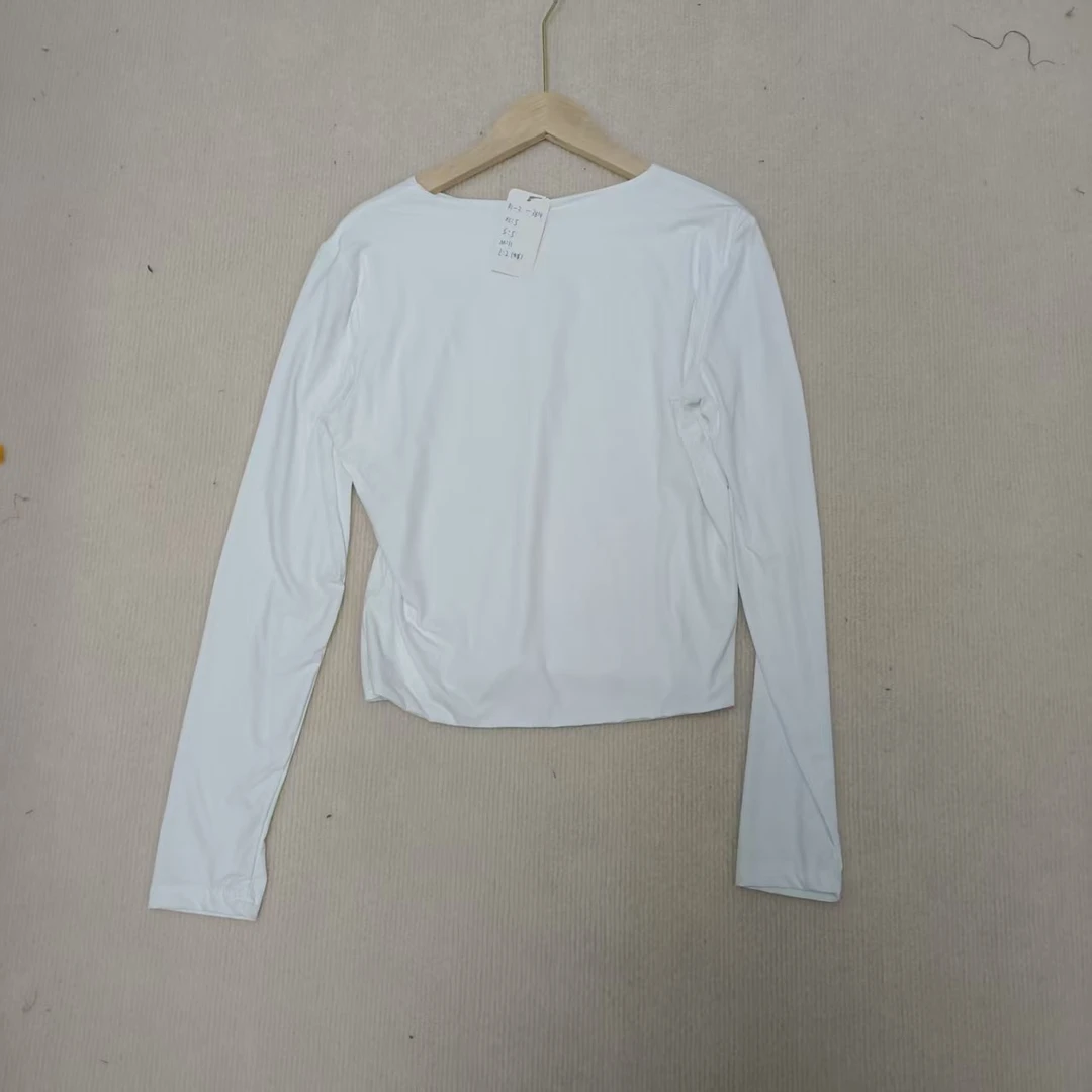 唯琳剪标   3仓P1-3-3814款   圆领双层长袖上衣