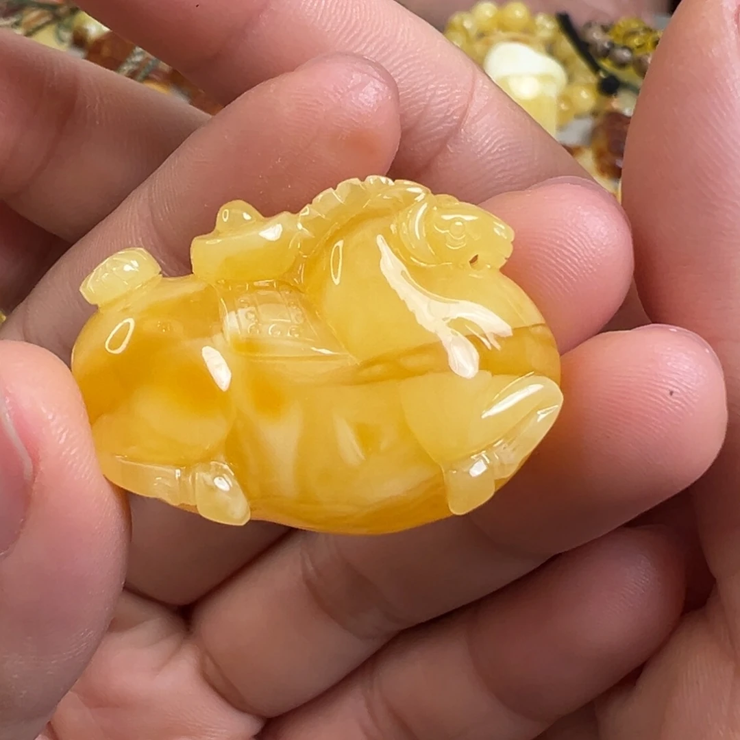 裸石蜜蜡未镶嵌蜜蜡