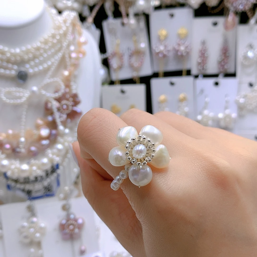 银S925镶嵌耳饰淡水珍珠