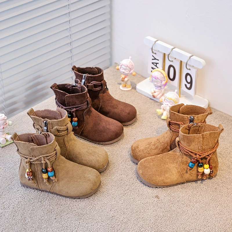 儿童民族风时装靴2025秋季新款男女童软底防滑轻便韩版户外小皮靴